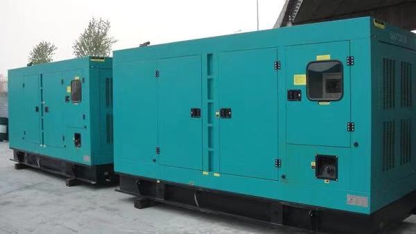 共和康明斯400kw大型柴油二手发电机组 共和康明斯400kw大型柴油二手发电机组